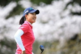 前田陽子、雨が味方となり、攻めのゴルフで急浮上!(撮影:岩本芳弘)