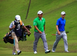 賞金王の小田孔明がやっと覚醒!猛チャージで11位Tに急浮上!(撮影:ALBA)