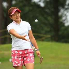 成田美寿々が初日で自己ベストスコアの“63”をたたき出し首位に躍り出た!(撮影:米山聡明)