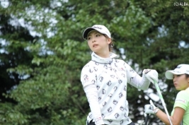 好調、菊地絵里香が首位につける!(撮影:ALBA)