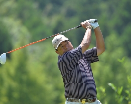 鉄人・室田が今季2勝目に王手!(写真提供:PGA)
