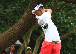 首位と1打差で最終日を迎える池村、二十歳のバースデーVなるか!?(撮影:ALBA)