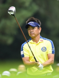 ティショットの不調でスコアをおとした藤田寛之 戦略性の高いコースにも苦しめられた(撮影:上山敬太)
