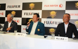 賞金レースを争うライバル2人が登壇!今大会にかける思いを語った(撮影:ALBA)