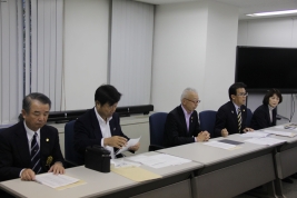 会見には永田副会長や戸張常務理事らが出席した(撮影:ALBA)