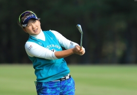 成田、初日はトラブル多発もイーブンパーで凌いだ!(撮影:米山聡明)