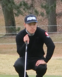 前半チャージで首位に立った藤本佳則!(撮影:ALBA)