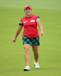 ハナ・ジャン、安定感抜群のプレーでツアー2勝目に王手 (Photo by Andrew Redington/Getty Images)