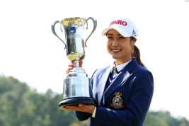 ツアー2勝目を飾ることができました(撮影:ALBA)