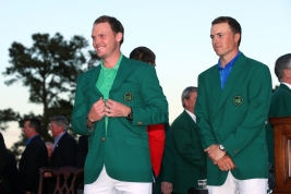グリーンジャケットを羽織り満面の笑みを浮かべるウィレット(撮影:GettyImages)