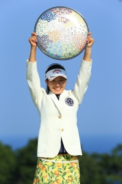 昨年大会は藤田光里が劇的バーディでツアー初優勝!(撮影:福田文平)