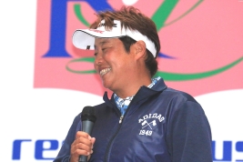 意外な結末に苦笑いの表 賞金の一部を熊本地震の被災地に寄付するという(撮影:ALBA)