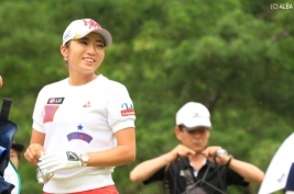 5アンダーで首位に並んだイ・ボミ 日本の拠点で好スタート(撮影:ALBA)