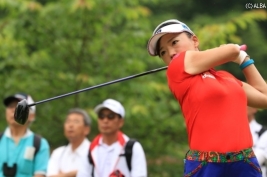 日本復帰戦で1打差3位の好スタートを決めた有村智恵(撮影:ALBA)