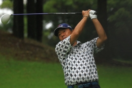 61歳の“鉄人”室田淳が3アンダーで暫定5位タイと好発進!(撮影:小路友博)