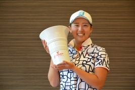 ステップアップツアー初優勝の照山亜寿美(写真は大会事務局提供)