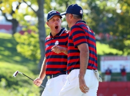 ベテランのミケルソンもテンション高め!米国選抜がリードのまま最終日へ(撮影:GettyImages)