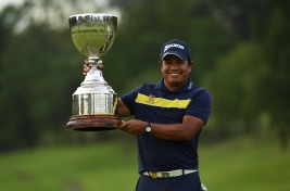 シニアツアーの賞金王はもちろん、レギュラーツアーでの優勝を狙うプラヤド・マークセン(写真・PGA提供)