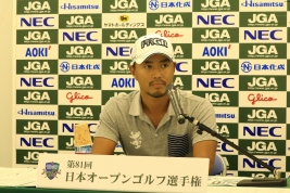 今大会への意気込みを語った昨年覇者・小平智(撮影:小路友博)