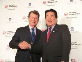 会見に出席したトム・ワトソンとJAL社長植木氏(撮影:ALBA)
