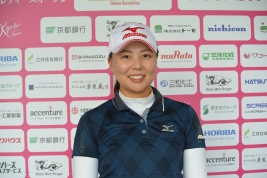 トータル5アンダーで首位スタートを決めた上原美希(提供:大会事務局)