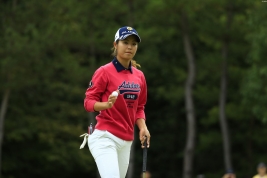 首位と4打差の好位置につけた松森彩夏(撮影:福田文平)
