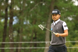 首位との3打差を追走する片山晋呉(撮影:秋田義和)