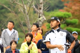 首位と1差2位の好位置で決勝ラウンドへと進んだ片山晋呉(撮影:秋田義和)