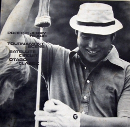 1972年、若かりし尾崎将司とキャディを務めたブルース・ヤング氏(提供:ブルース・ヤング氏)