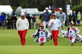 後半に追い上げ!石川&松山は1オーバーで2日目へ(撮影:福田文平)