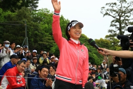 フジサンケイレディスクラシックの優勝賞金全額を大山志保は被災地・熊本へ寄付した(撮影:福田文平)