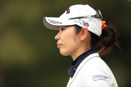 トータル1オーバー12位タイにつけた比嘉真美子(撮影:村上航)