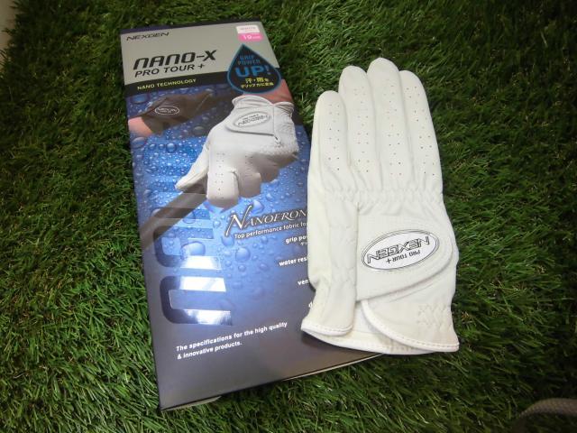 待望のレディースグローブ新発売！