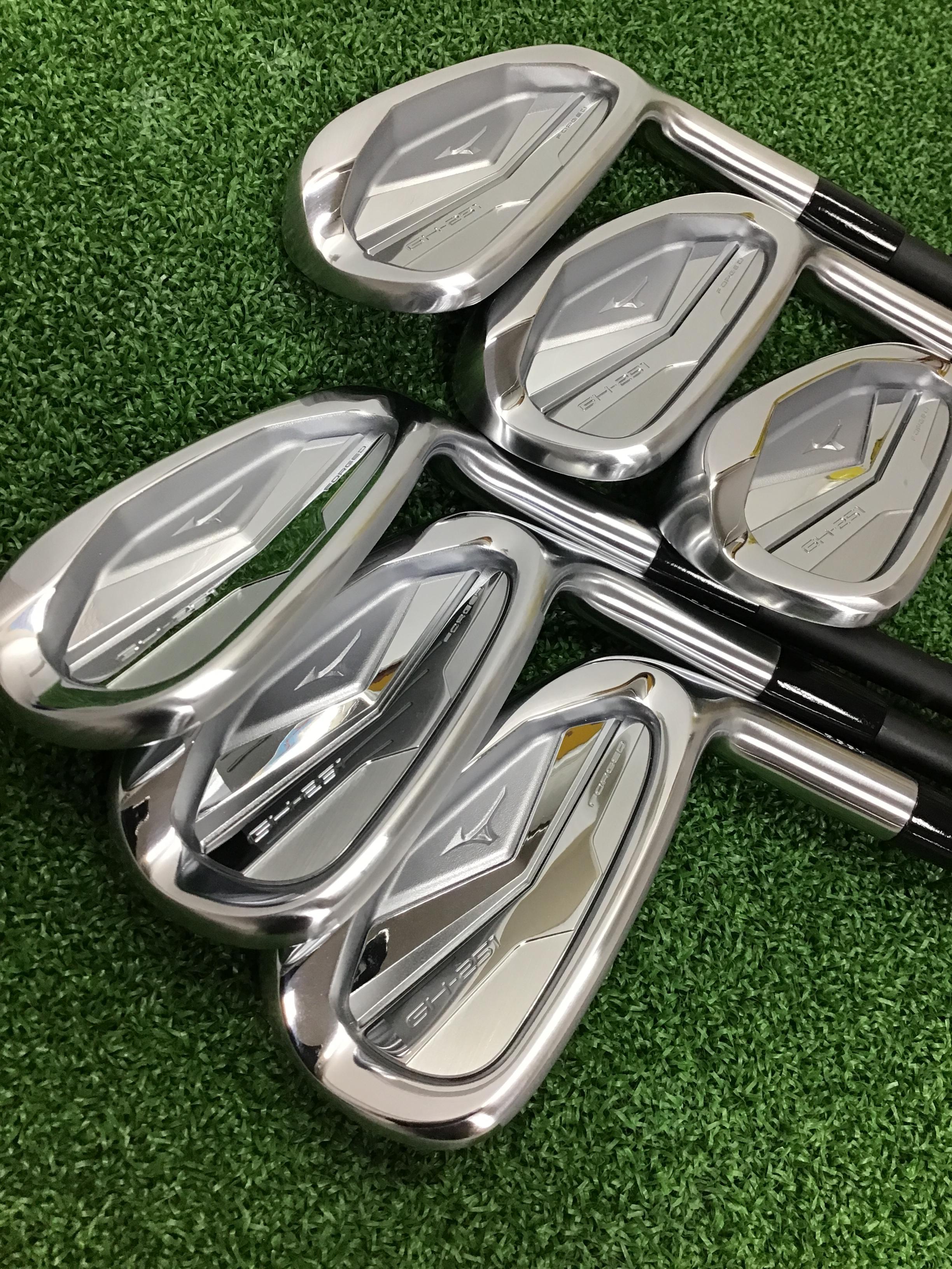 本日の商品紹介～Mizuno GH-251／TRAVIL IRON85～