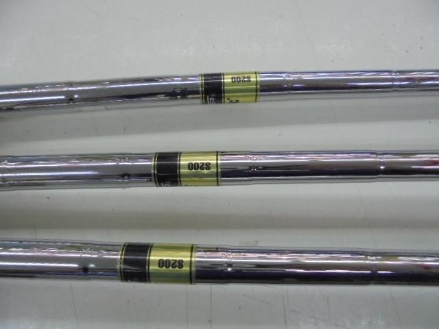 ９１５　Ｈ　Ｕ３