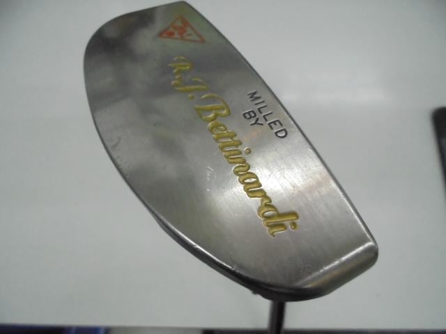 Bettinardi　MC8