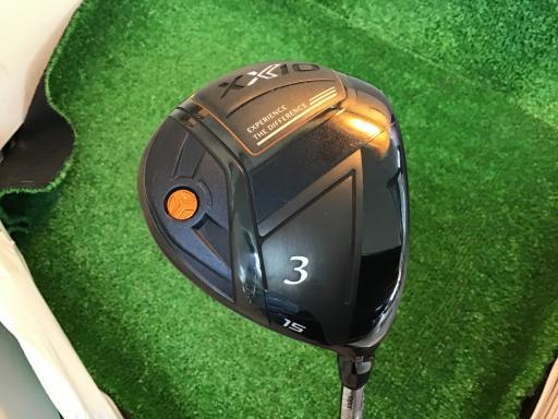 ＸＸＩＯ　ｅｋｓ　ＦＷ