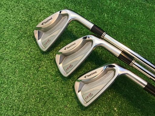 Ｘ－ＢＬＡＤＥ　７０３　アイアン