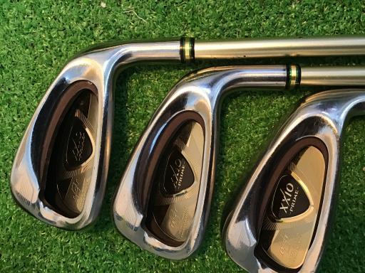 ＸＸＩＯ　ＰＲＩＭＥ　2015　アイアン