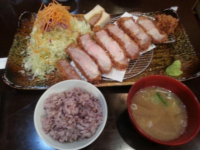 とんかつロース400ｇはきつかった！