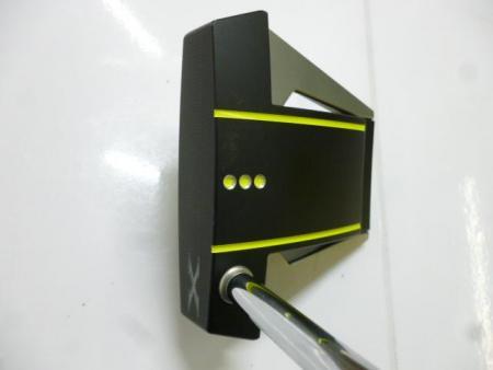 Ｓ．キャメロンのハイテクノロジーマレットパター