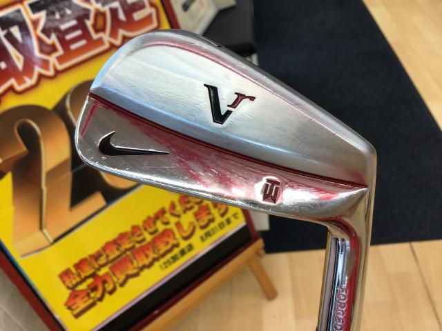 ＶＩＣＴＯＲＹ　ＲＥＤ　ＦＯＲＧＥＤ　ＴＷ　ＢＬＡＤＥ