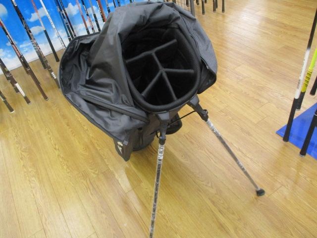 ★OAKLEYのキャディバッグ入荷★