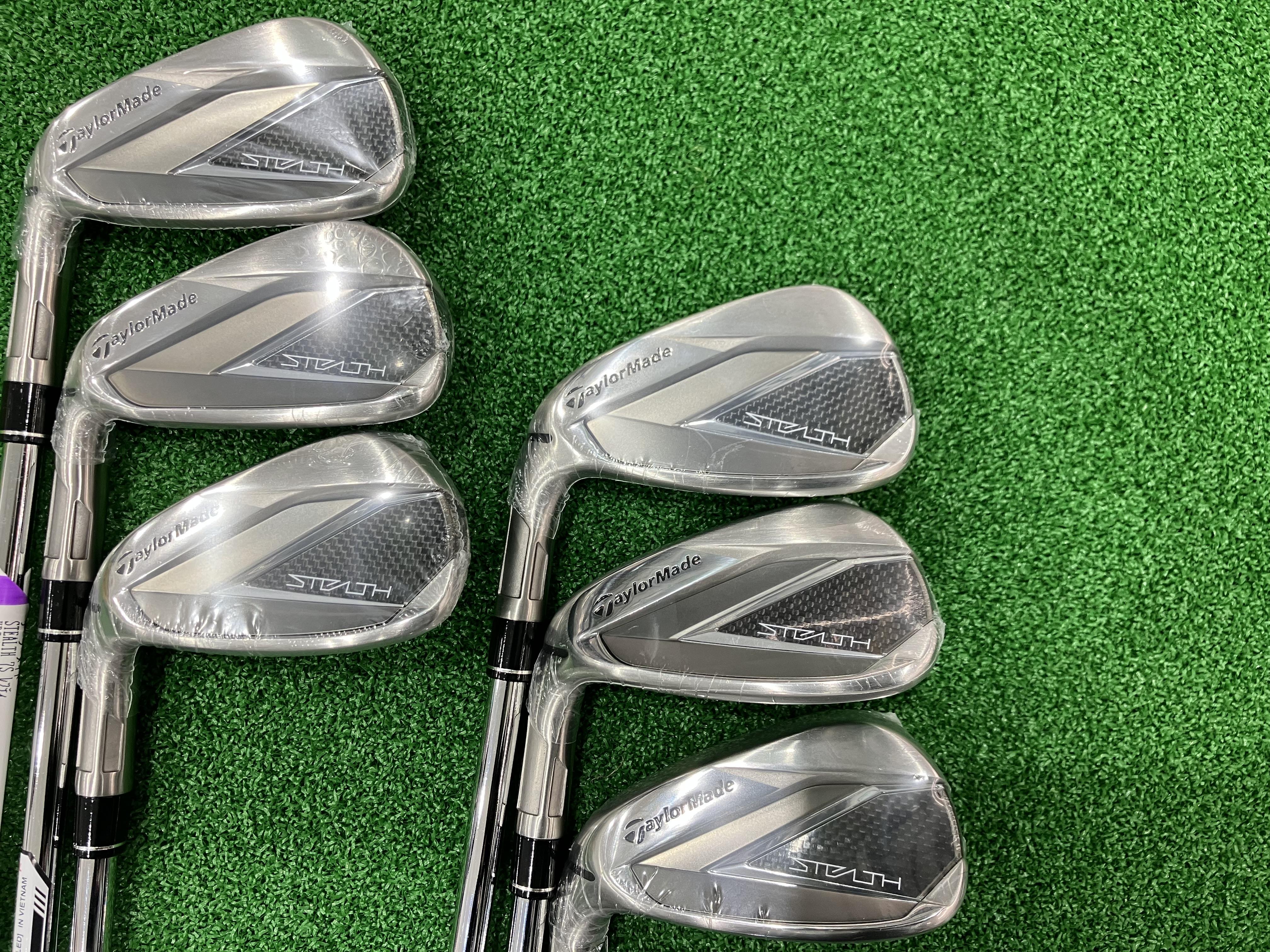 ☆レフティ　新品のアイアンセット☆