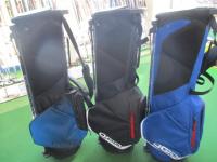 キャディーバッグ入荷(^_-)-☆