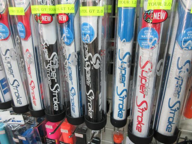 店長必死。