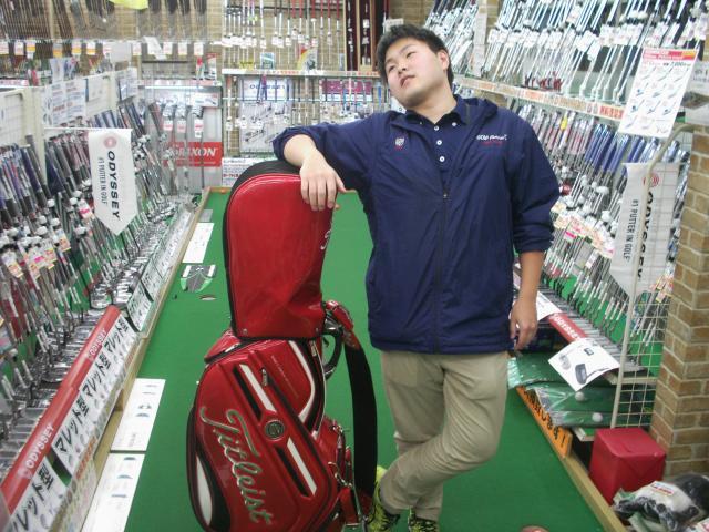 ★チョーカックイイー　Titleistキャディバッグが入荷しましたよ！！★