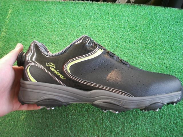 ★大人気リビエラシューズに新色が登場！！★