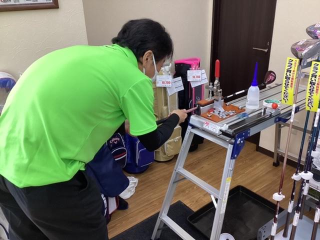 グリップ交換　工賃無料！即行います！！
