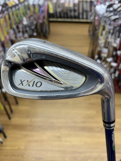 ゼクシオ8レディースアイアン7〜PW＋フォーティーンウェッジ6本セット